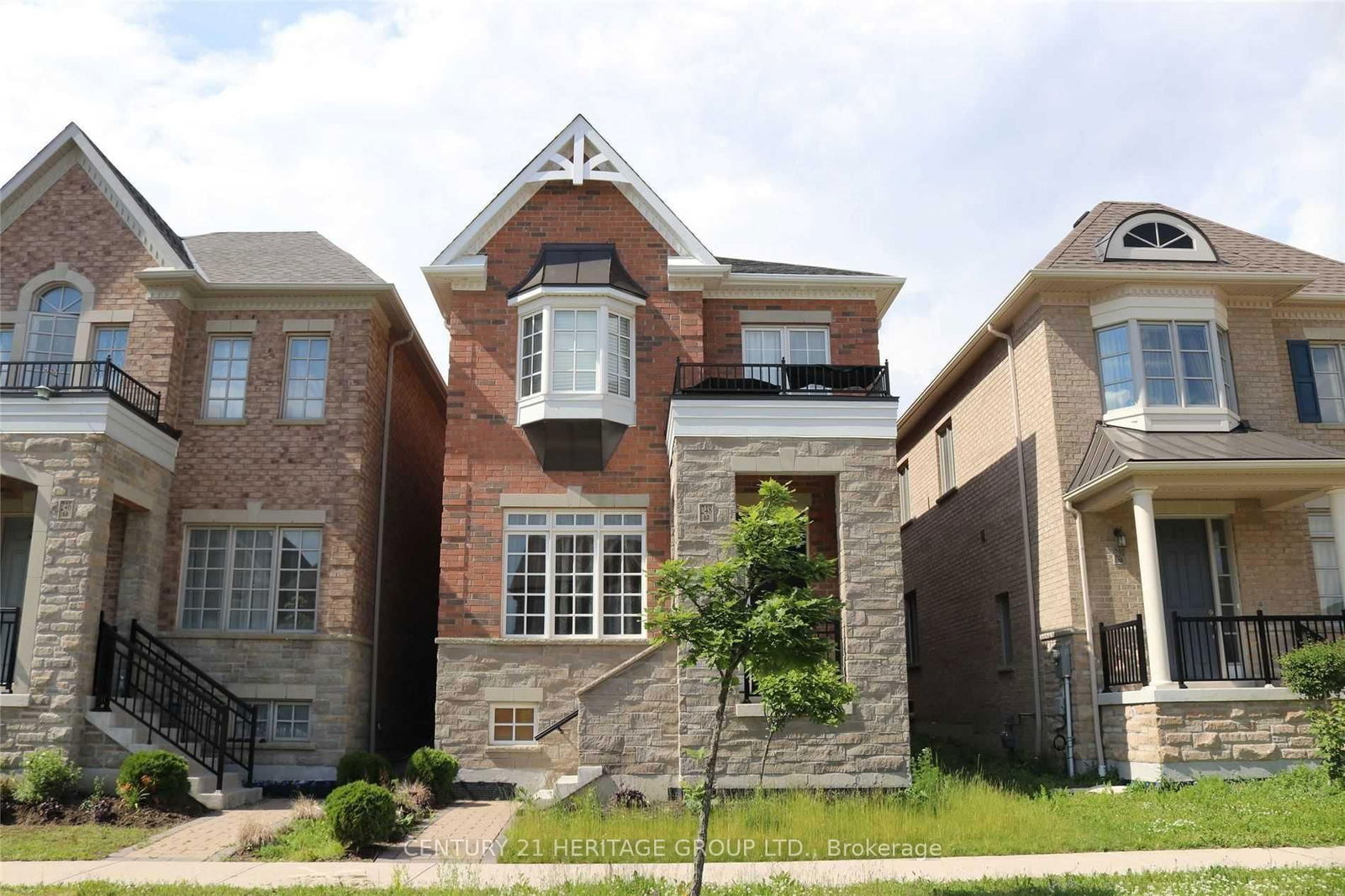 Detached House for lease at 248 Paradelle Drive, Richmond Hill, Oak Ridges Lake Wilcox, L4E 1E7 - MLS: N12077509