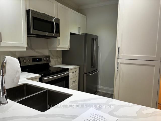 Condo for sale at 318-33 Wallace Street, Vaughan, West Woodbridge, L4L 9L4 - MLS: N12077674