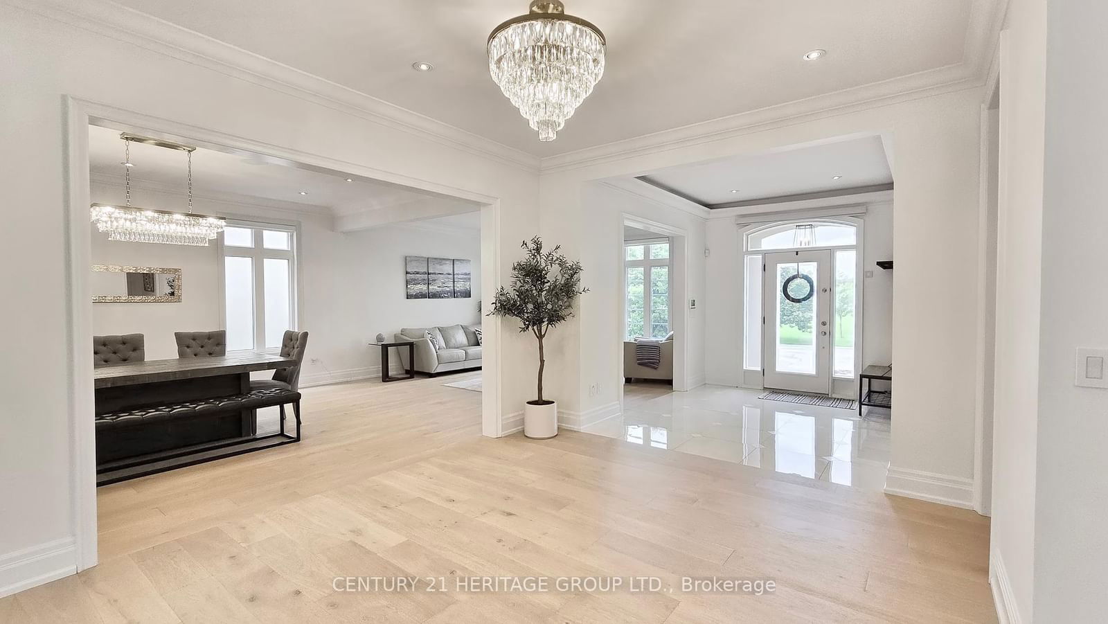 Detached House sold at 109 Pondview Road, Vaughan, Crestwood-Springfarm-Yorkhill, L4J 8P6 - MLS: N12077910