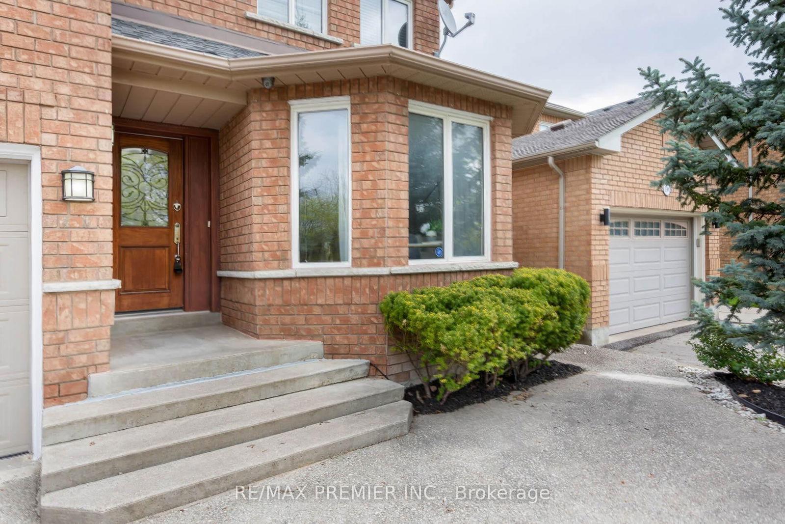 Detached House for sale at 348 Royalpark Way, Vaughan, Elder Mills, L4K 1K4 - MLS: N12078511