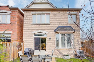 145 Balsamwood Rd, Vaughan - Patterson image-0-3