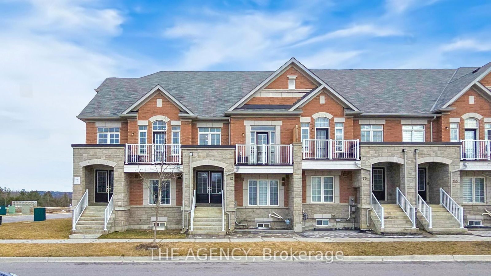 Townhouse for sale at 72 McAlister Avenue, Richmond Hill, Rural Richmond Hill, L4S 0L2 - MLS: N12079162