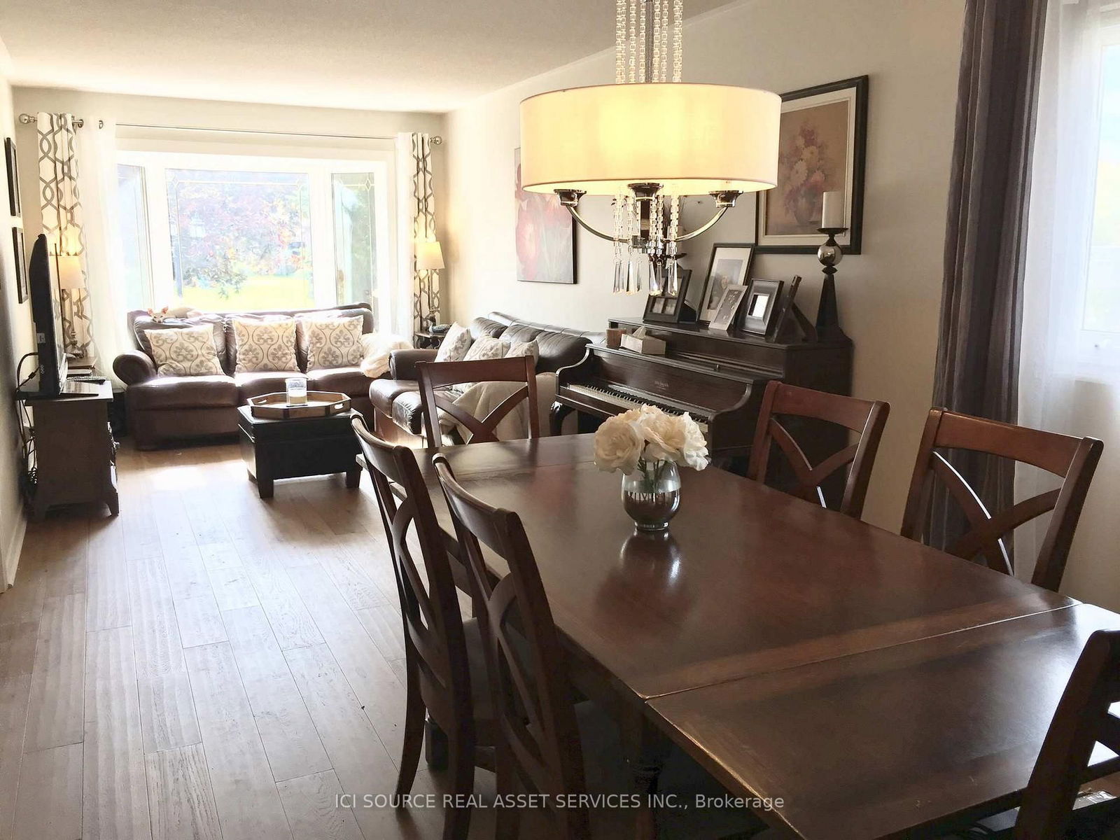 Detached House for sale at 735 Firth Court, Newmarket, Gorham-College Manor, L3Y 8H8 - MLS: N12079702