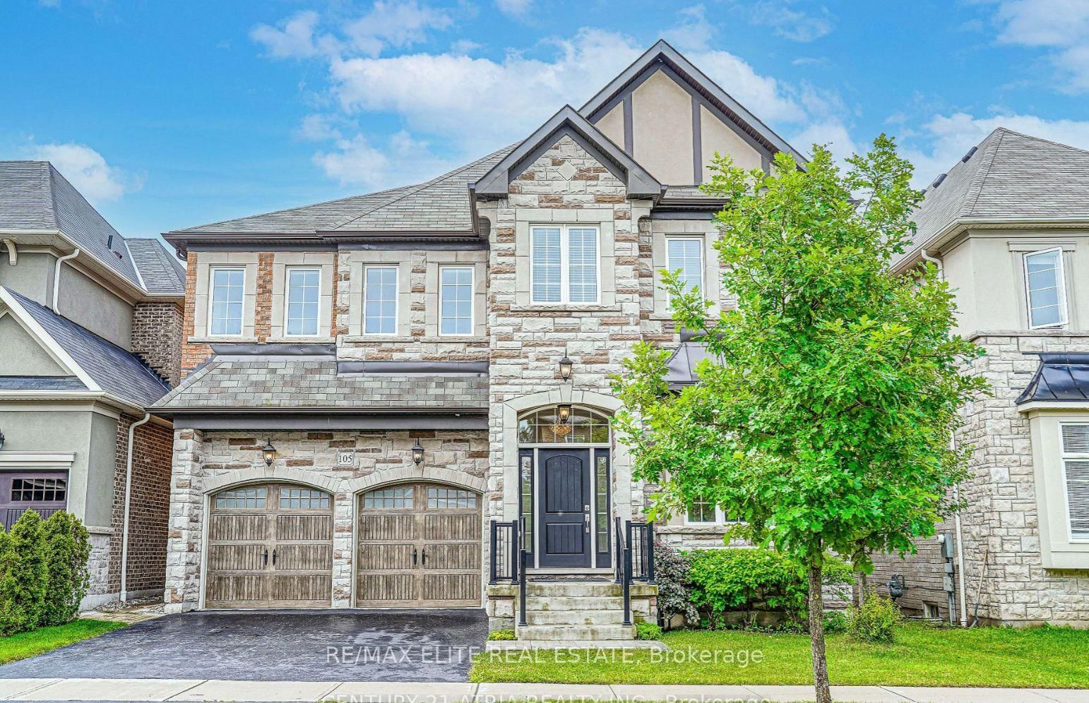 Detached House for sale at 105 Bridgepointe Court, Aurora, Rural Aurora, L4G 3H8 - MLS: N12079836