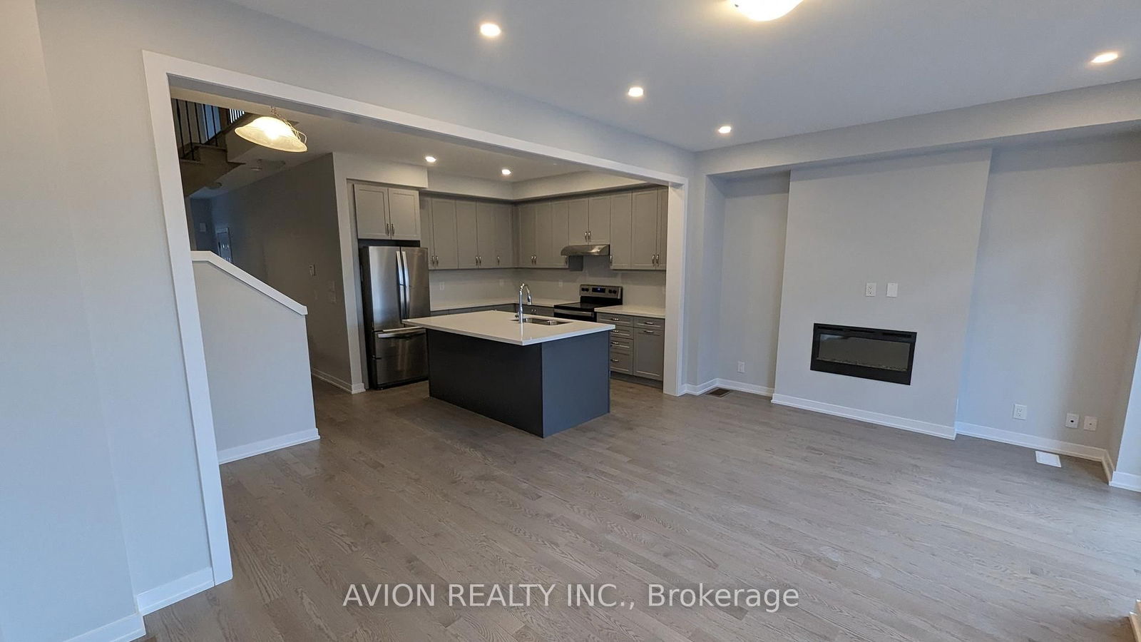 Townhouse for lease at 29 Percy Rye Avenue, Markham, Angus Glen, L6C 3K3 - MLS: N12079839