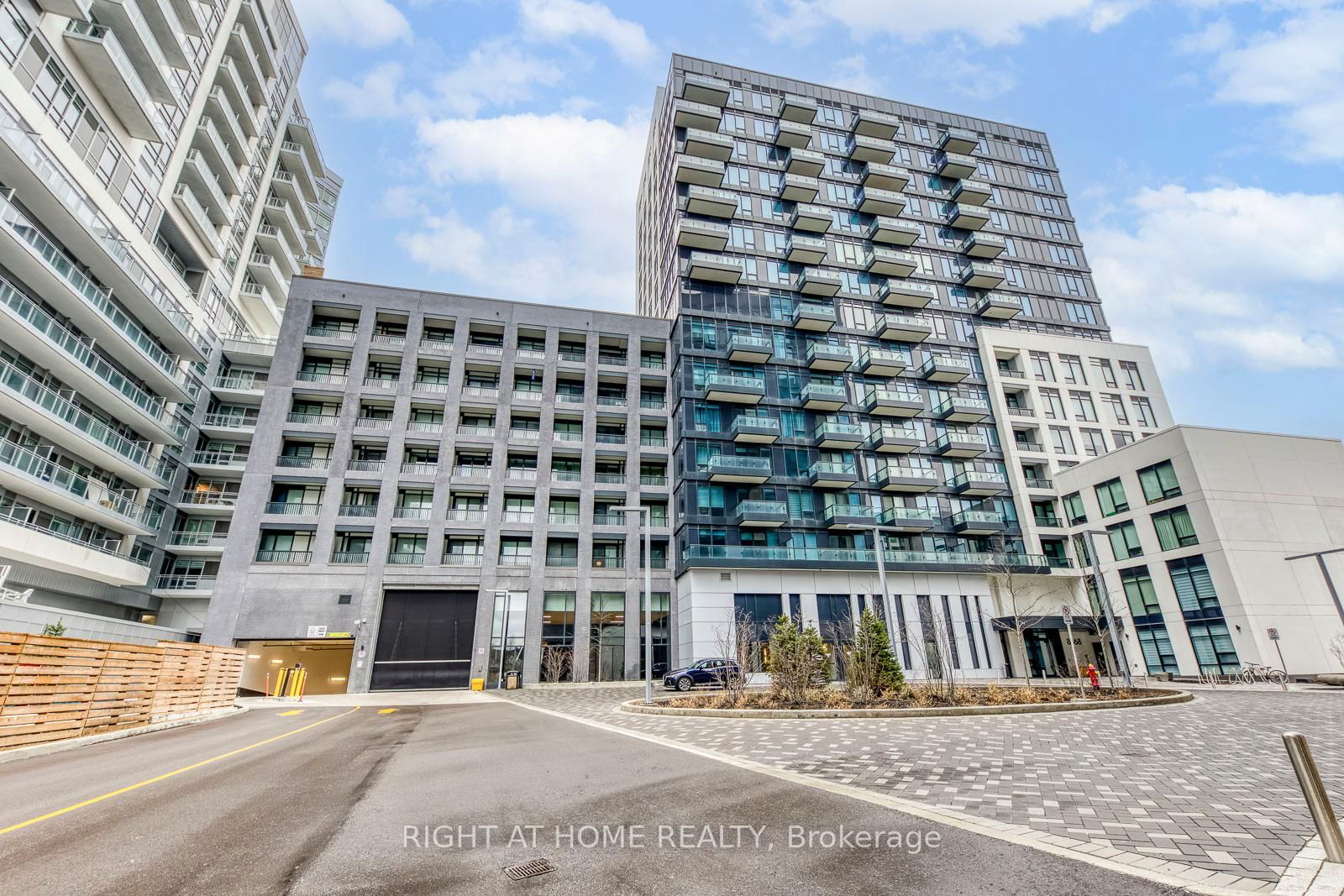 Condo sold at 608E-8868 Yonge Street, Richmond Hill, South Richvale, L4C 1Z8 - MLS: N12079842