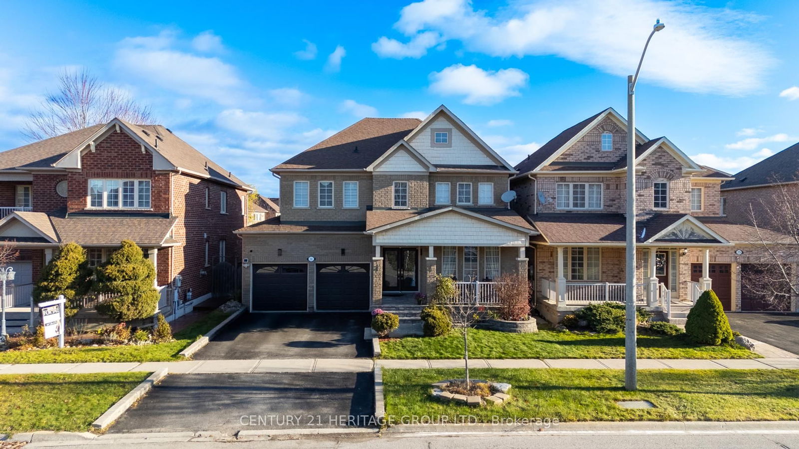 Detached House for sale at 23 Kingshill Road, Richmond Hill, Oak Ridges, L4E 4B1 - MLS: N12080026