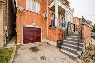 163 Sassafras Circ, Vaughan - Patterson image-0-1