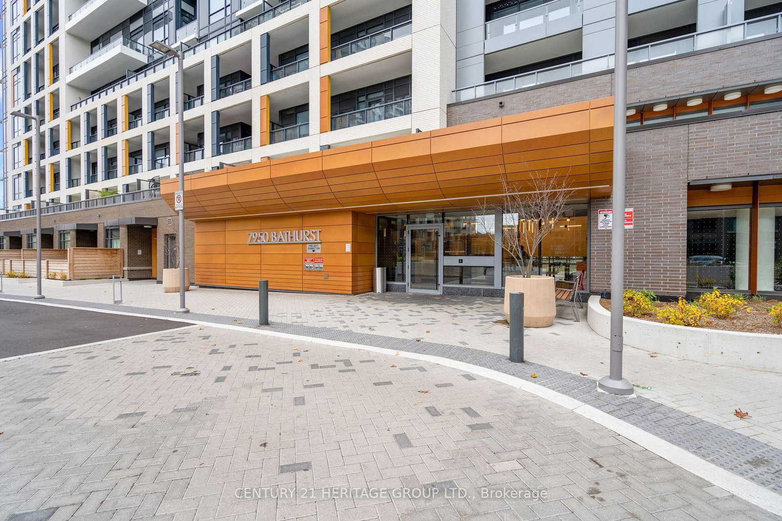 Listing Image 6