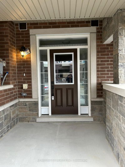 7 Mel Irving Dr, Bradford West Gwillimbury - Bradford image-0-1