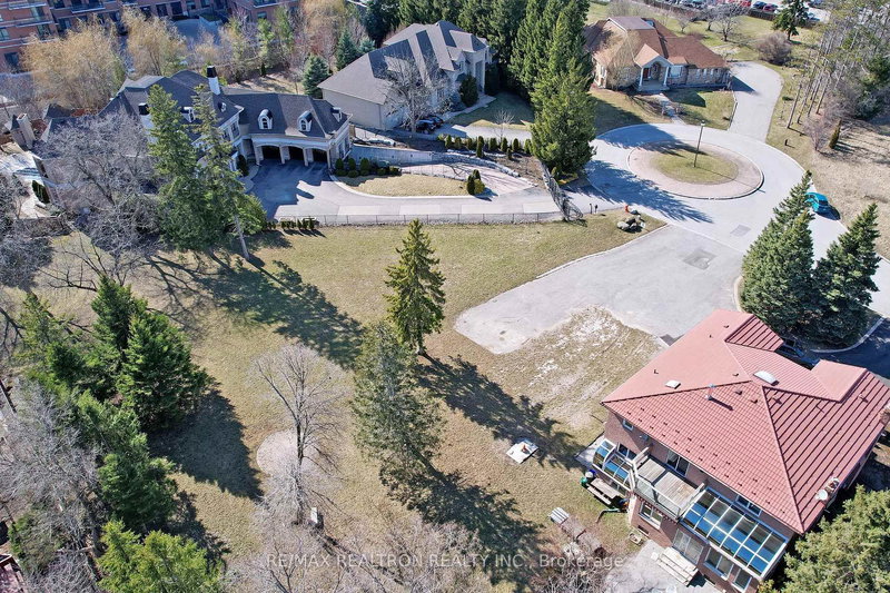 Lot 0 Anglin Dr, Richmond Hill, L4E 3M5 | Image 2