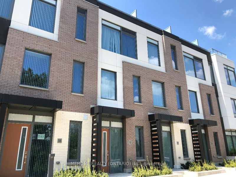 home for lease on Th32-1050 Portage Pkwy