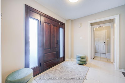 33 Rosemary Ave, Richmond Hill - Oak Ridges Lake Wilcox image-0-2