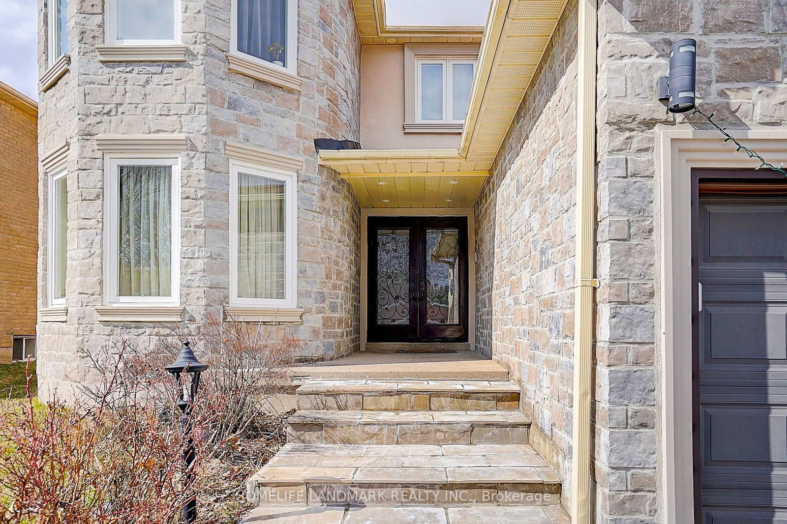 Detached House for sale at 136 Cooperage Crescent, Richmond Hill, Westbrook, L4C 9L7 - MLS: N12083409