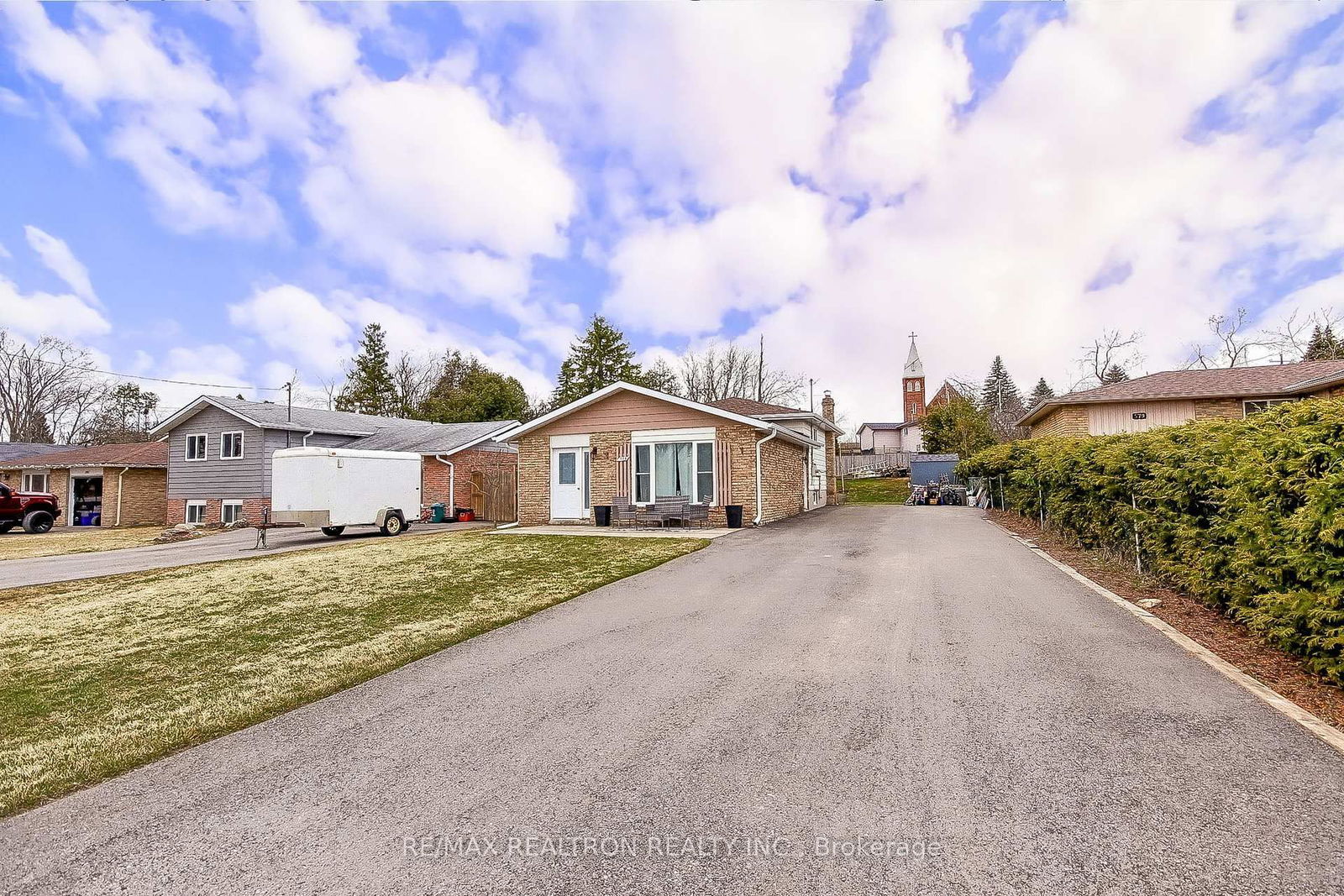 Detached House sold at 585 North Street, Brock, Beaverton, L0K 1A0 - MLS: N12084119