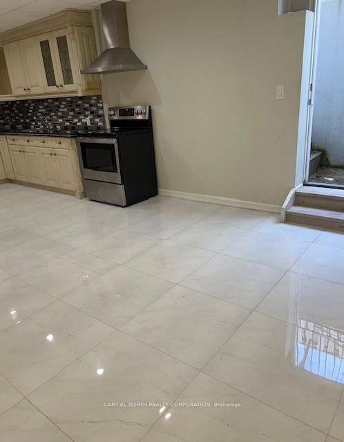 Detached House for lease at BSMT-24 Aubrey Avenue, Richmond Hill, Oak Ridges, L4E 2T7 - MLS: N12084178