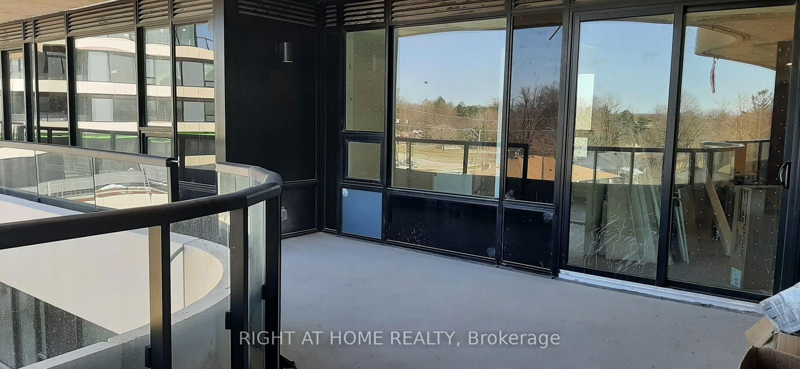 Condo sold at 430-8188 Yonge Street, Vaughan, Uplands, L4J 1J8 - MLS: N12085150