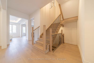 197 Steam Whistle Dr, Whitchurch-Stouffville - Stouffville image-0-3