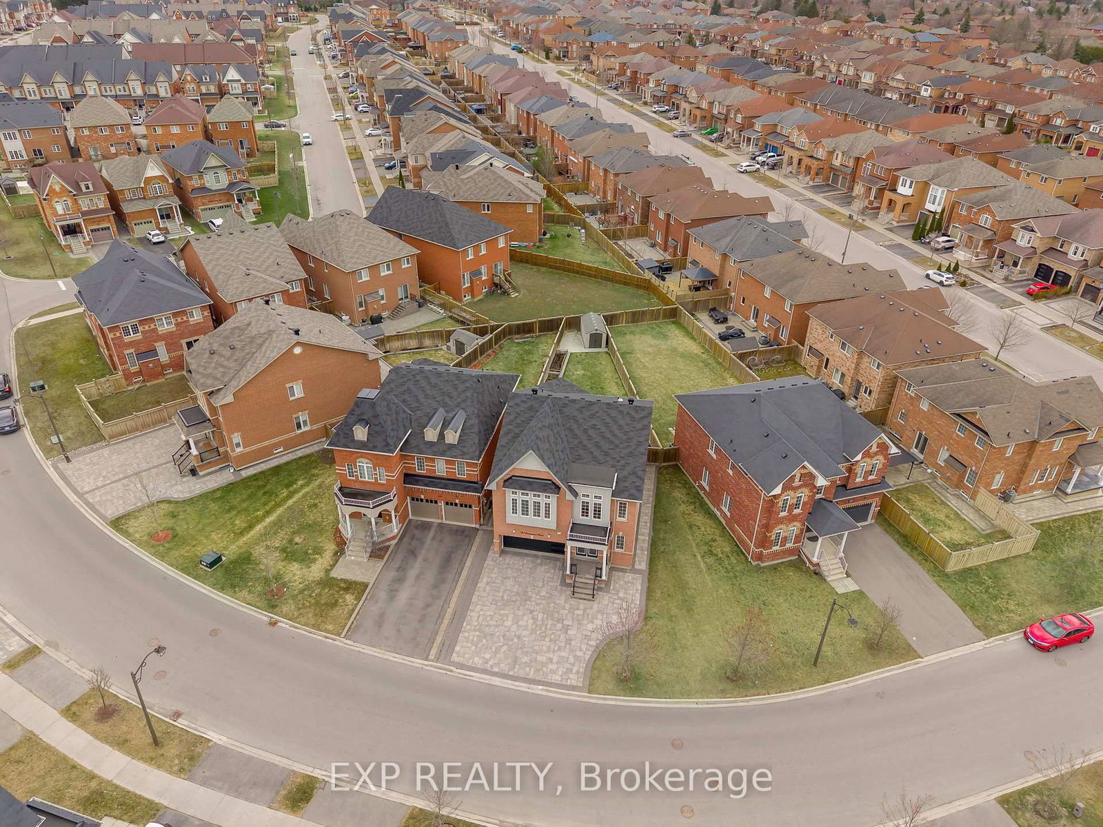 Detached House for sale at 131 Greenwood Road, Whitchurch-Stouffville, Stouffville, L4A 4N7 - MLS: N12085464