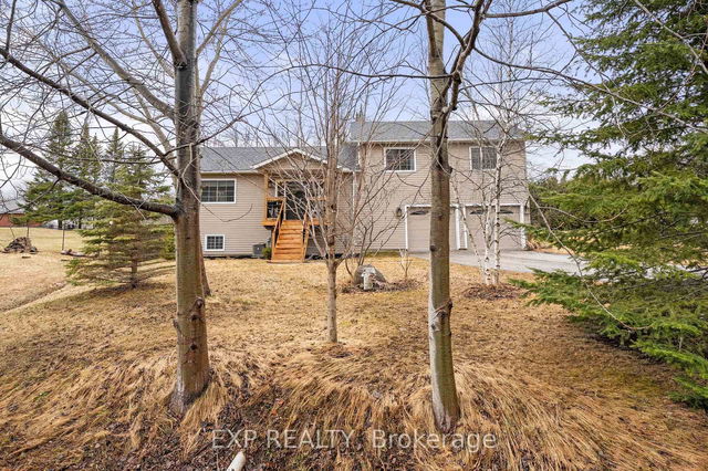 90 Pinecrest Road
