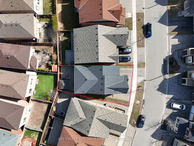 116 Holst Ave, Markham - Berczy image-0-1
