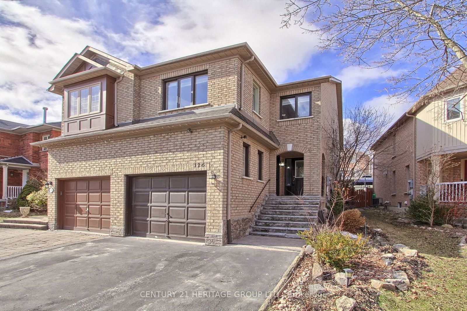 Semi-Detached House leased at 126 October Lane, Aurora, Aurora Grove, L4G 6Z8 - MLS: N12085897