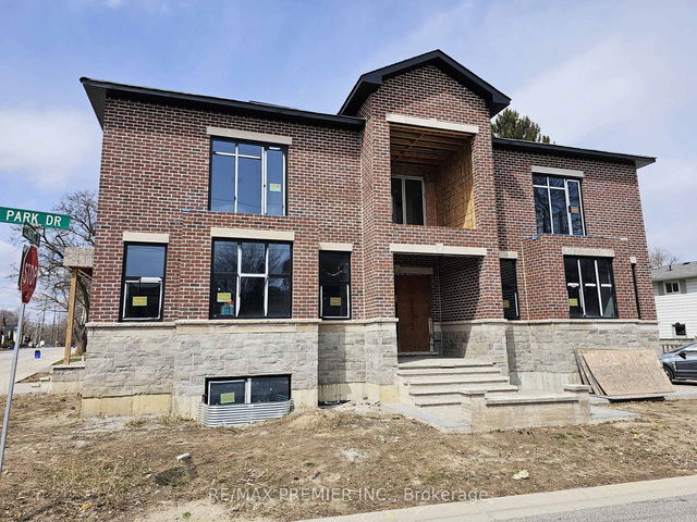 77 Clarence Street