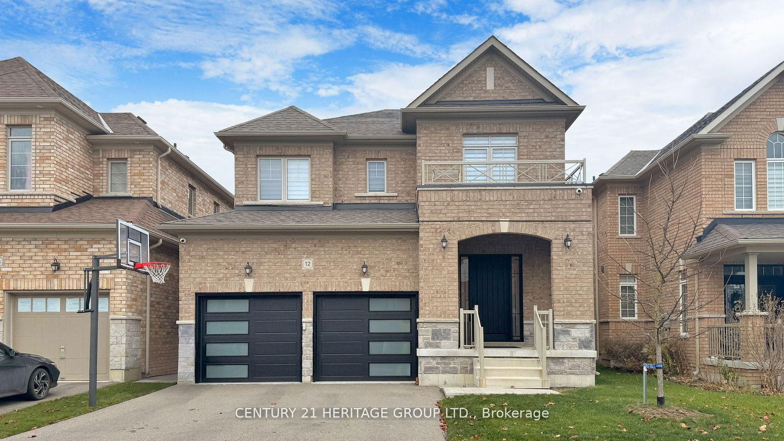 Detached House for sale at 12 Tupling Street, Bradford West Gwillimbury, Bradford, L3Z 0W8 - MLS: N12086321