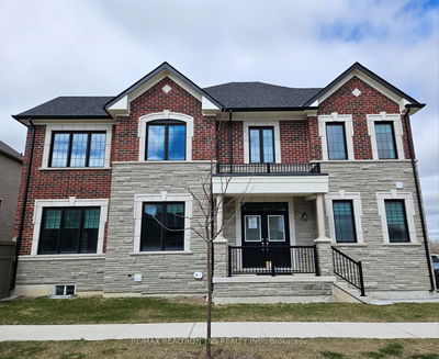 10 Mary Roman Ave, Markham - Victoria Square