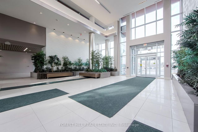 1210B - 9600 Yonge Street