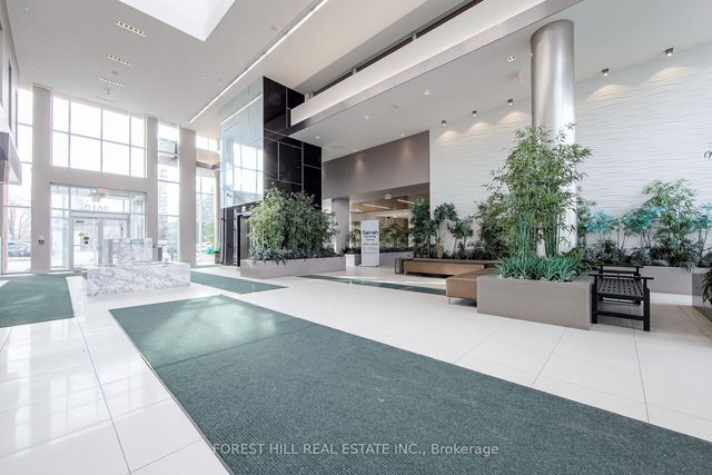 1210B - 9600 Yonge Street