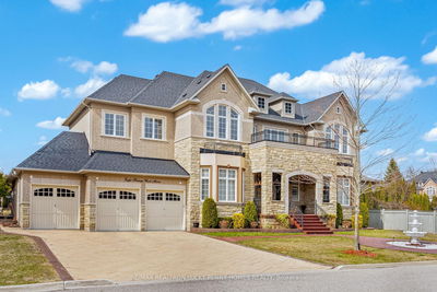 8 Heritage Woods Manr, Markham - Devil's Elbow