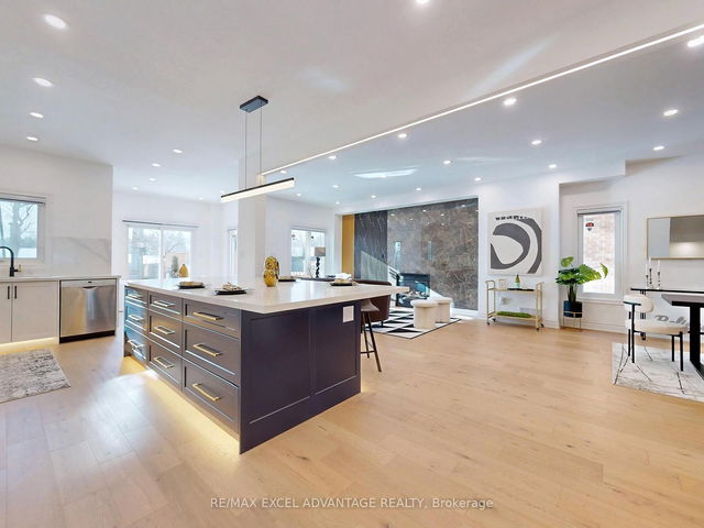 45 Mojave Crescent