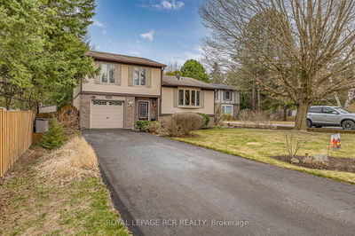 235 Hibiscus Crt, Newmarket - Huron Heights-Leslie Valley image-0-2