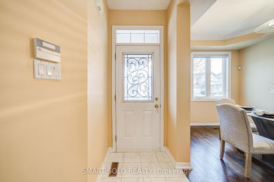 79 Hillmount Rd, Markham - Cachet image-0-2