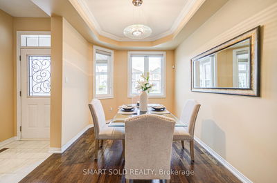 79 Hillmount Rd, Markham - Cachet image-0-4