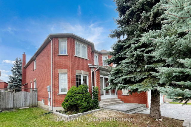 299 Highglen Avenue