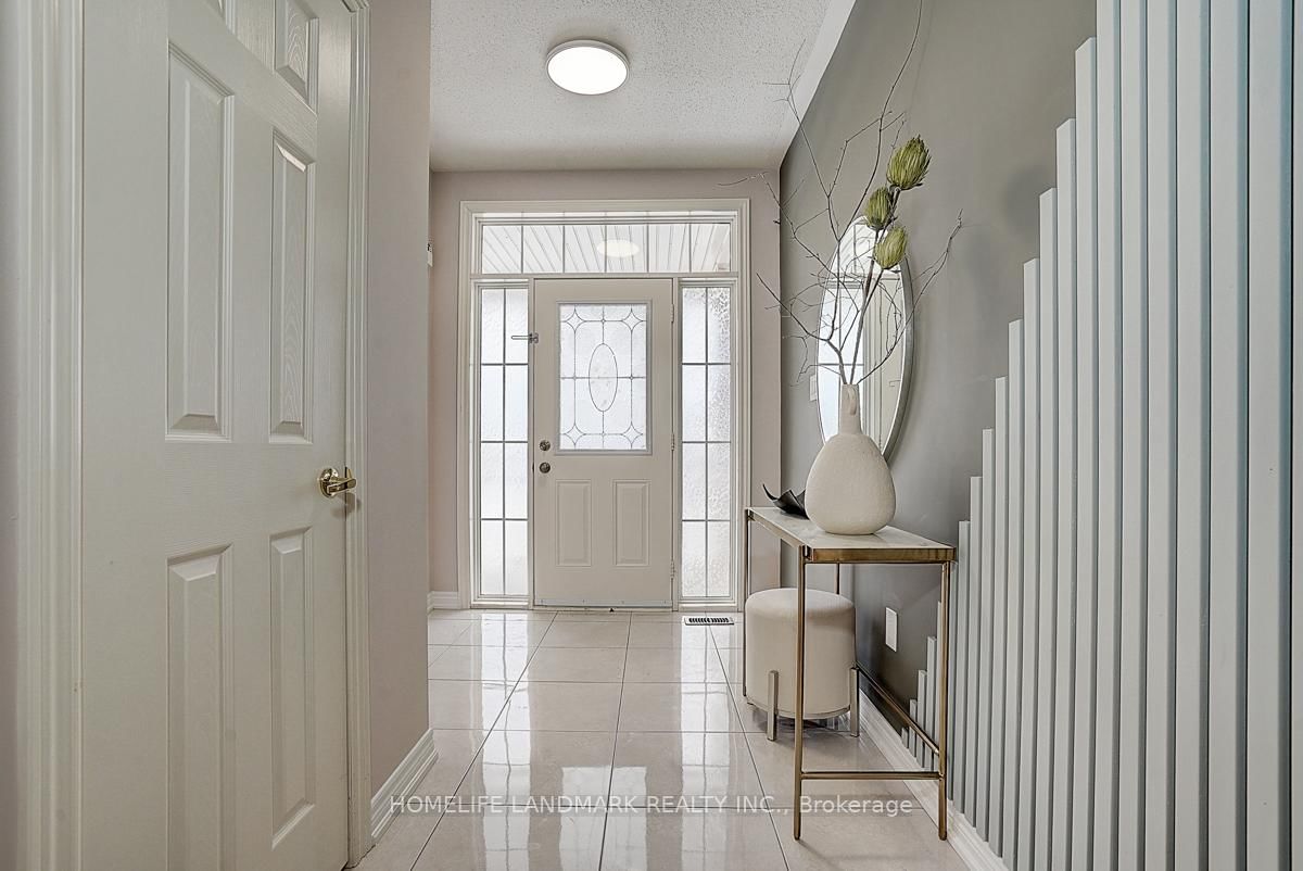 Semi-Detached House for sale at 34 Foshan Avenue, Markham, Berczy, L6C 0R1 - MLS: N12089078