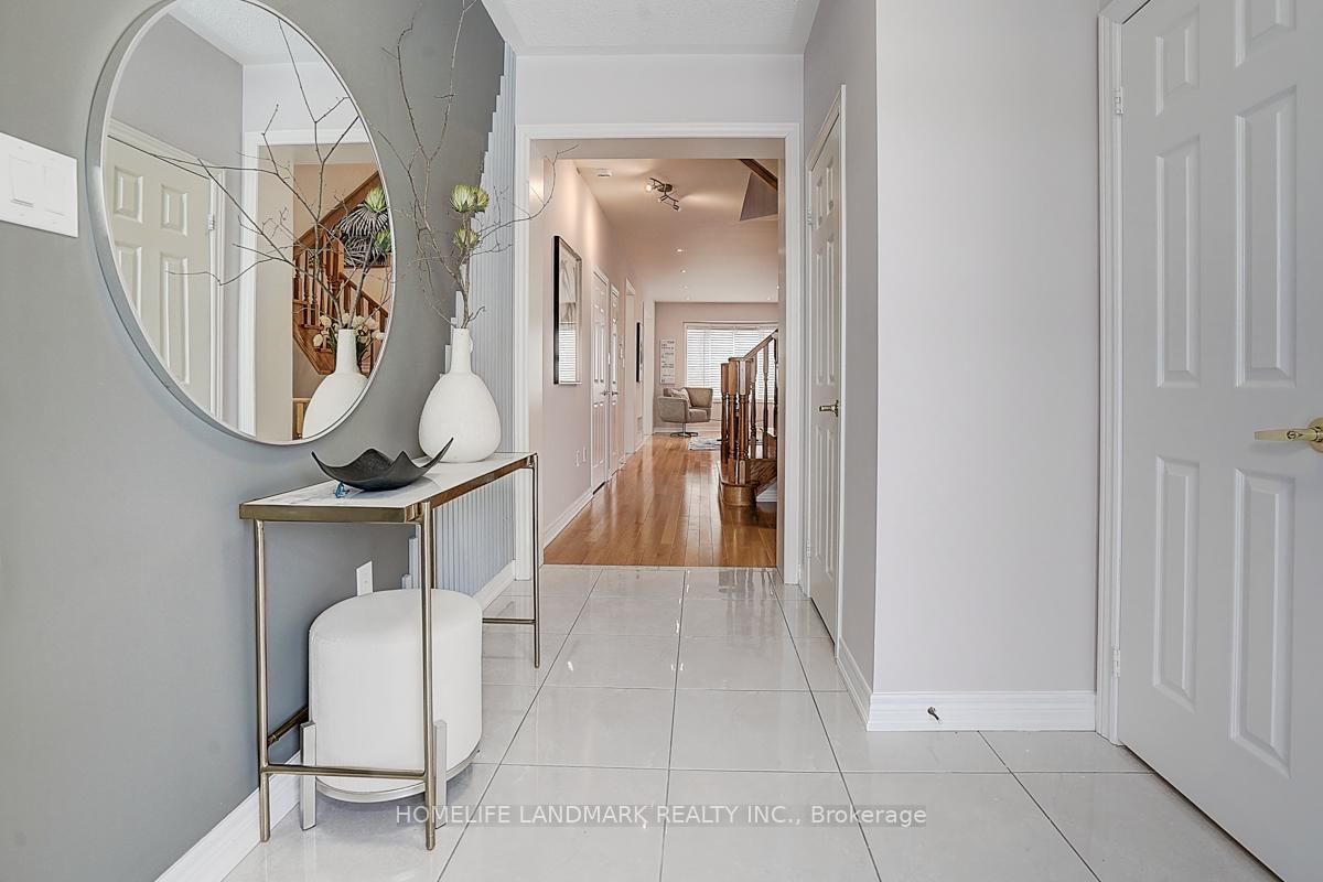 Semi-Detached House for sale at 34 Foshan Avenue, Markham, Berczy, L6C 0R1 - MLS: N12089078