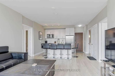Unit D407 — 333 Sea Ray Ave, Innisfil - Rural Innisfil image-0-2