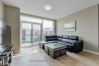 Unit D407 — 333 Sea Ray Ave, Innisfil - Rural Innisfil image-0-4