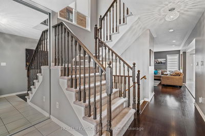 25 Long St, Bradford West Gwillimbury - Bradford image-0-3