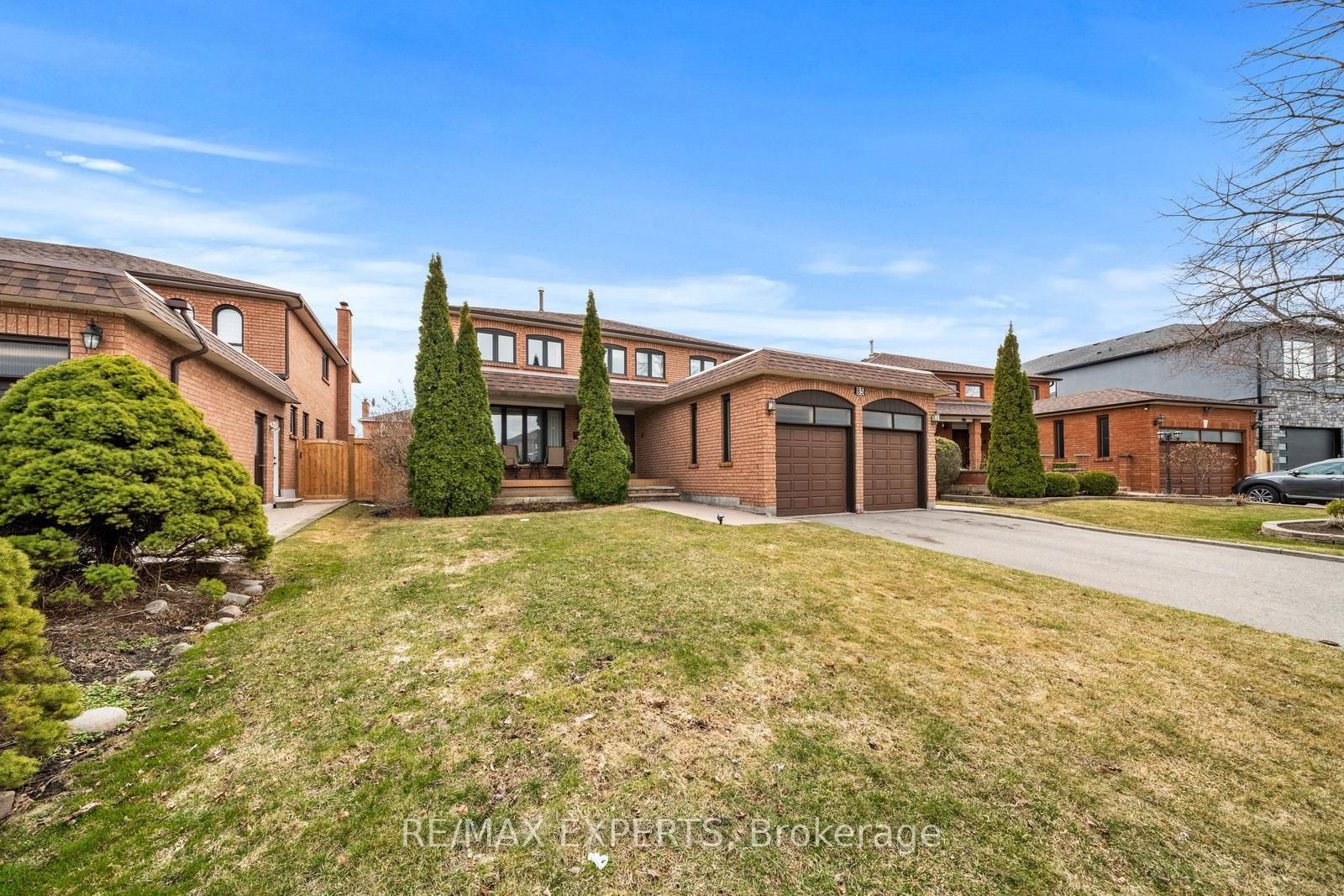 Detached House sold at 85 Claudia Avenue, Vaughan, West Woodbridge, L4L 6R8 - MLS: N12090059