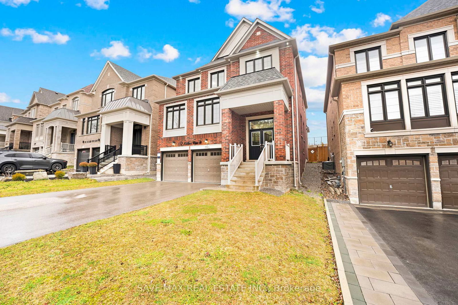 Detached House for sale at 112 Holland Vista Street, East Gwillimbury, Holland Landing, L9N 0T4 - MLS: N12090207
