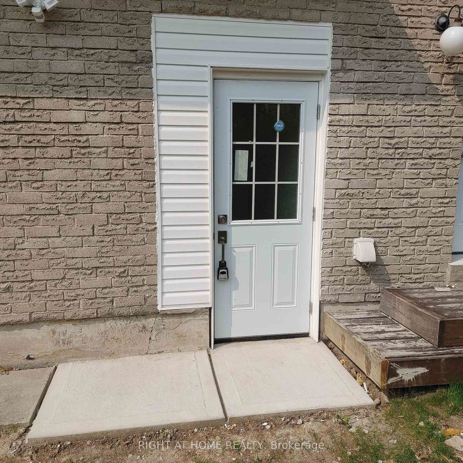 Detached House for lease at 56 Mccallum Drive, Richmond Hill, North Richvale, L4C 7S8 - MLS: N12090752