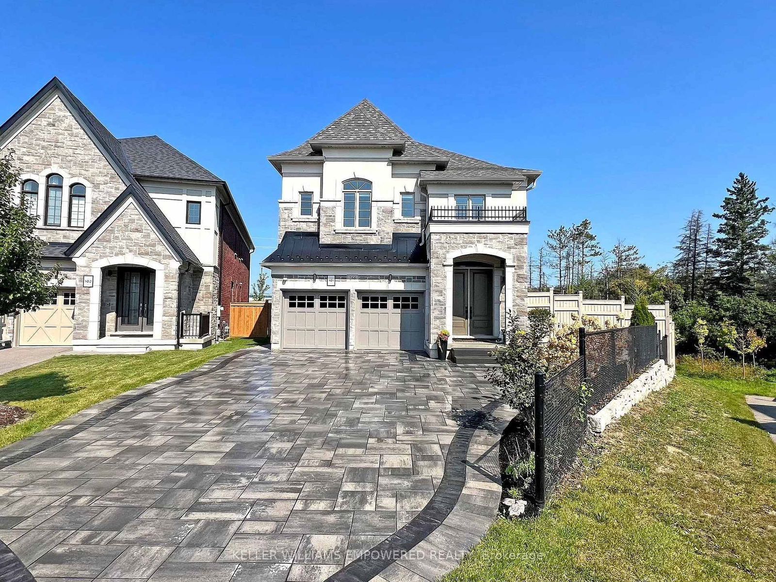Detached House for sale at 266 Touch Gold Crescent, Aurora, Bayview Southeast, L4G 3X5 - MLS: N12090794