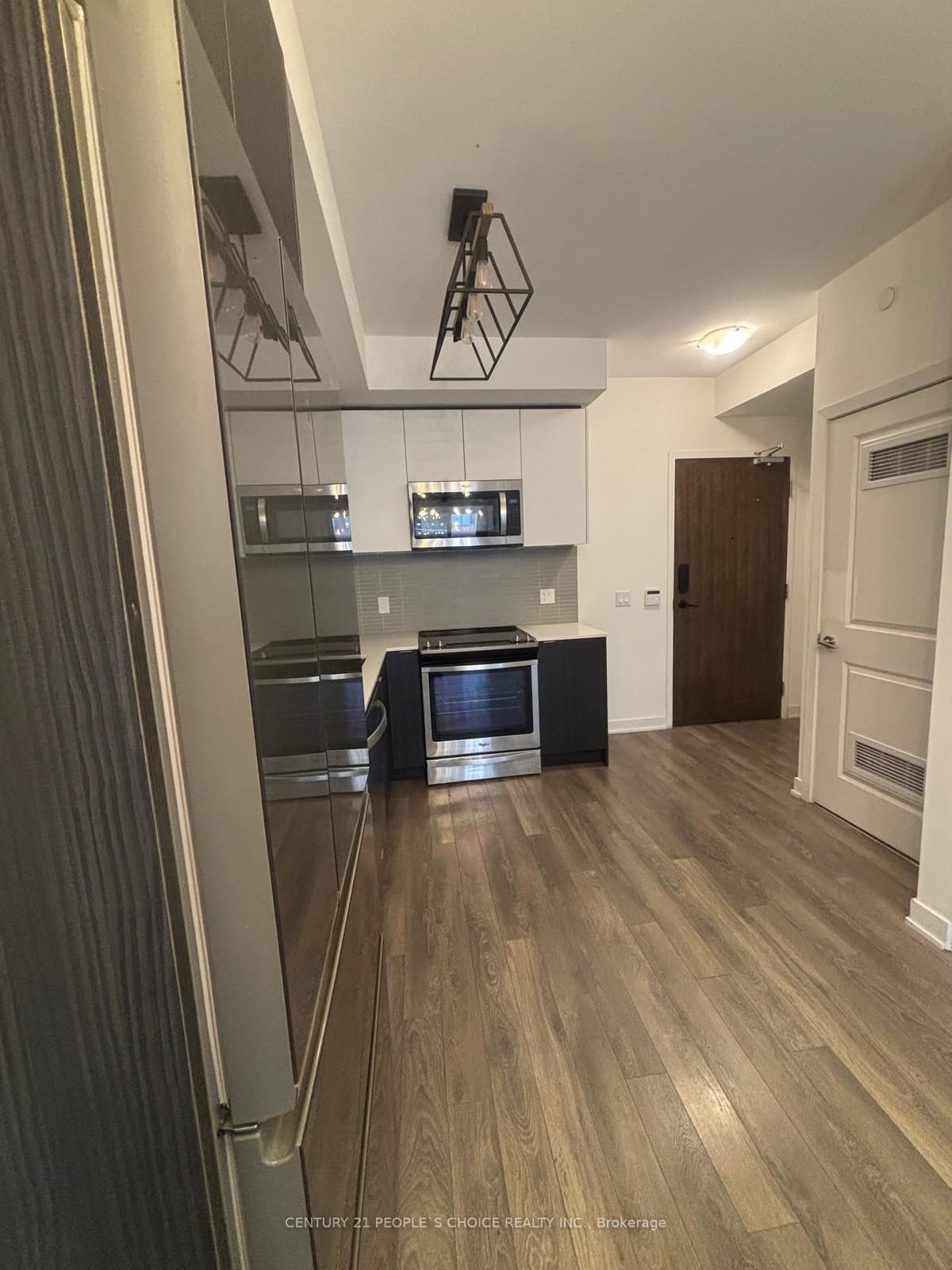 Condo leased at 410-100 Eagle Rock Way, Vaughan, Rural Vaughan, L6A 5A7 - MLS: N12090864