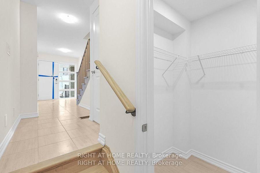 Townhouse for lease at 13 Gothenburg Lane, Markham, Angus Glen, L6C 3L7 - MLS: N12090883