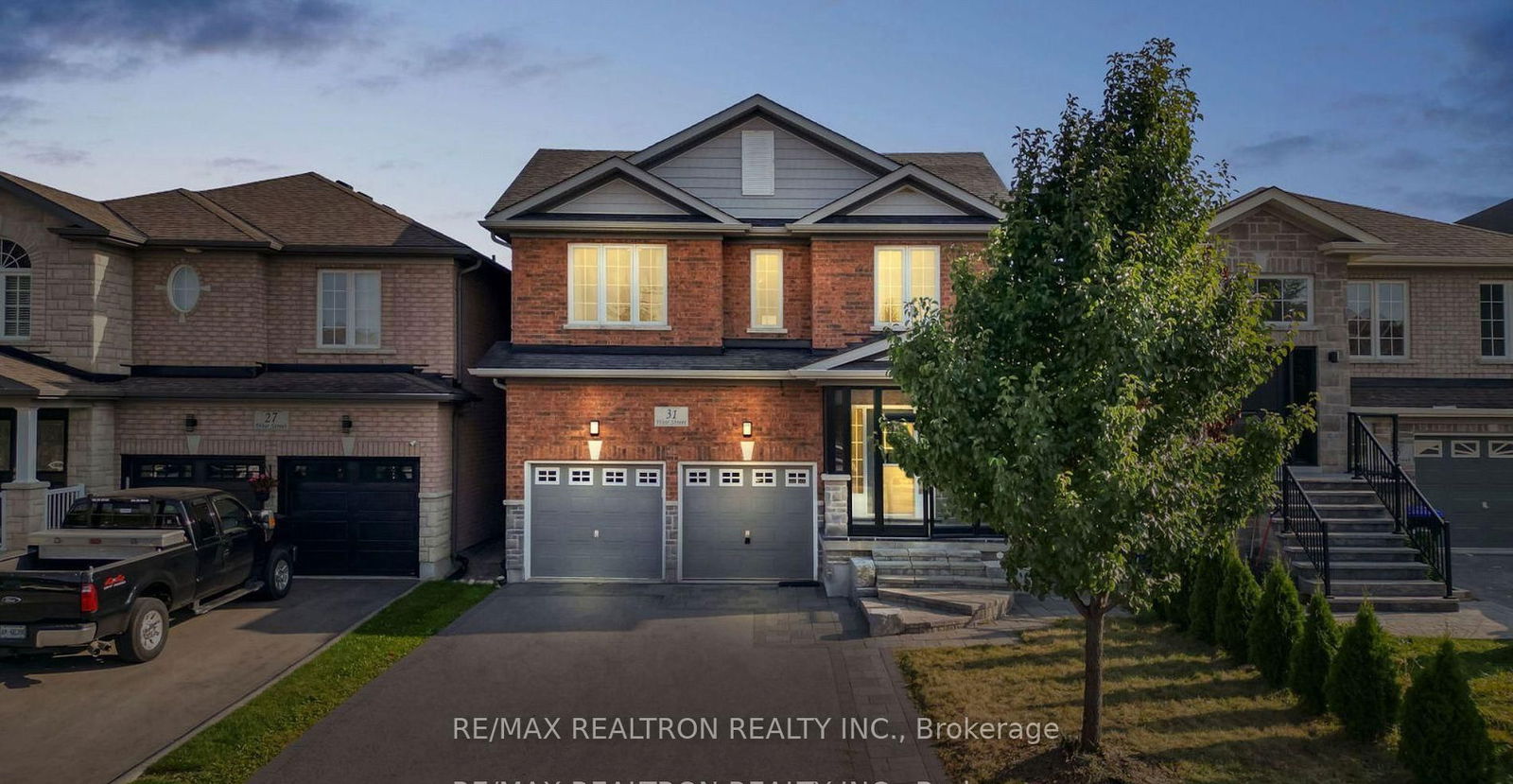 Detached House sold at 31 Weir Street, Bradford West Gwillimbury, Bradford, L3Z 0K6 - MLS: N12091171