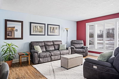 85 Toll Rd, East Gwillimbury - Holland Landing image-0-2